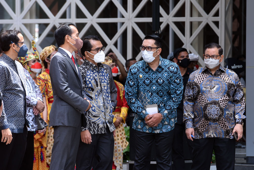 Presiden Jokowi saat berpidato di Dies Natalis Ke-67 Universitas Katolik Parahyangan, di Bandung, Jawa Barat, Senin (17/01/2022) pagi. (Foto: Humas/Oji)

