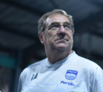 Robert Alberts (Foto: screenshot official Persib)