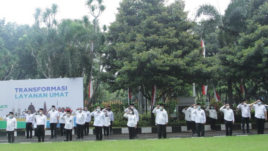 Upacara Penghormatan Bendera Merah Putih Kemenag RI (Foto: kemenag)