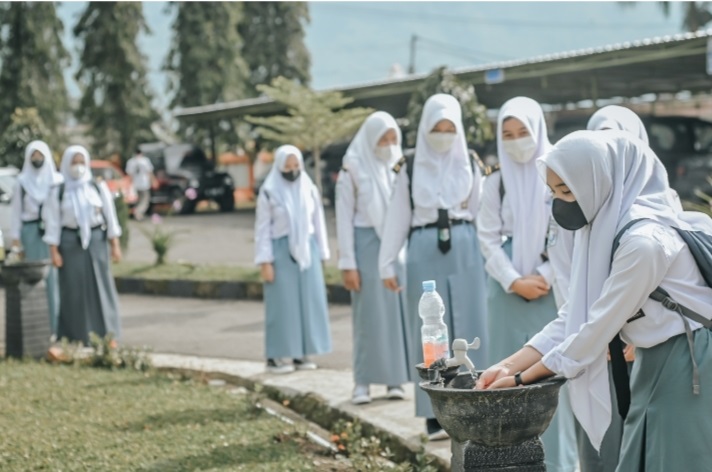 
Suasana belajar di SMKN Rajapolah (foto : Istimewa)