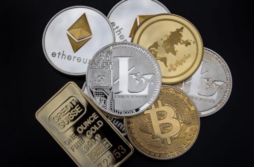 Cryptocurrency atau Uang Kripto /Pixabay/ WorldSpectrum