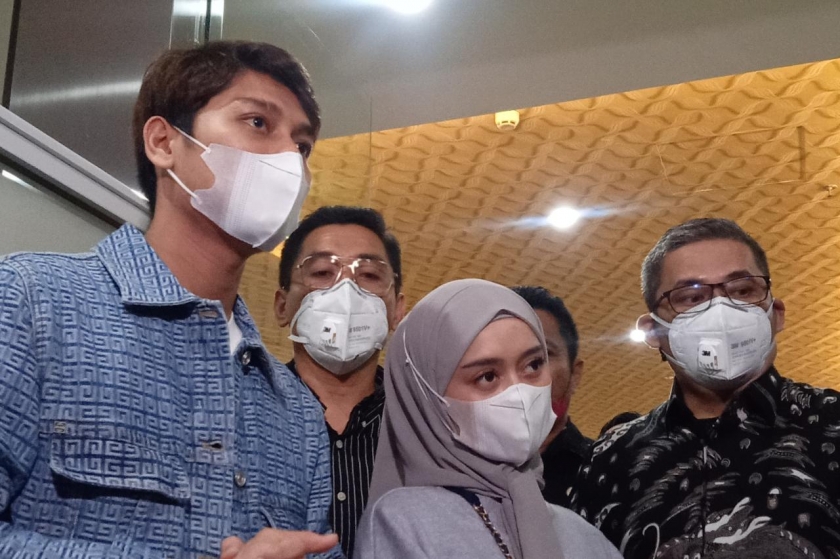 Rizky Billar dan Lesty Kejora. (Foto: Dok PMJ News/ Yeni)