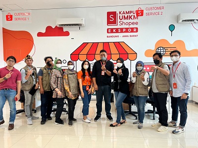 Dekranasda Kabupaten Bandung Barat akan berkolaborasi dengan pihak Shopee untuk meningkatkan kapasitas pelaku Usaha Mikro, Kecil dan Menengah (UMKM).(Foto: heny/dara.co.id)
