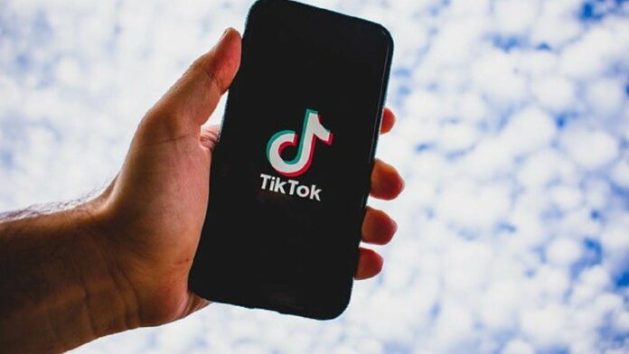 Ilustrasi Aplikasi Download Lagu TikTok (Foto: Ist/Net/harapanrakyat)
