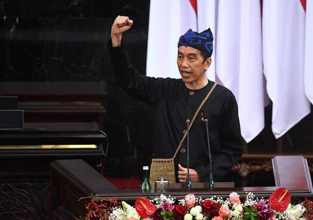 Presiden Joko Widodo pada Sidang Tahunan MPR RI dan Sidang Bersama DPR RI dan DPD RI, di Ruang Rapat Paripurna Gedung Nusantara MPR/ DPR/ DPD RI, Jakarta, Senin (16/08/2021) pagi. (Foto: BPMI Setpres)
