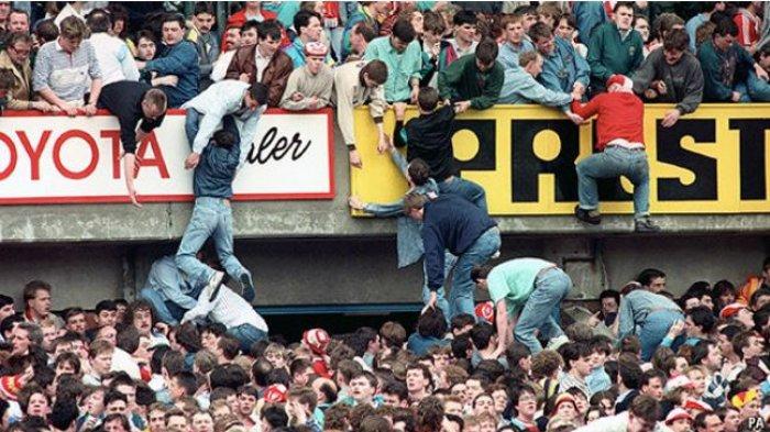 Tragedi Hillsborough 1989 (Foto:  www.economist.com/tribunjambi.com)
