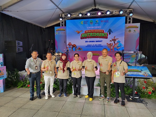 
 Dinas Kesehatan Jawa Barat bersama Kemenkes RI dan Global Alliance for Improved Nutrition (GAIN) Indonesia meluncurkan aplikasi HealthHeores Nutrihunt di Gedung Sate, Kota Bandung, Jawa Barat Jumat (21/7/2023). (Foto: Ist)