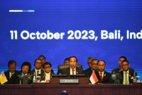 Presiden Joko Widodo membuka Konferensi Tingkat Tinggi AIS Forum 2023 di BNDCC, Nusa Dua, Kabupaten Badung, Bali, Rabu (11/10/2023). (Foto: Media Center KTT AIS 2023/M Agung Rajasa/rwa)

