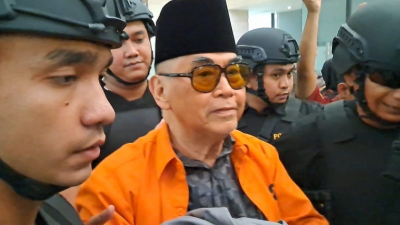 Panji Gumilang berbaju tahanan. (Foto: PMJ/Fajar)