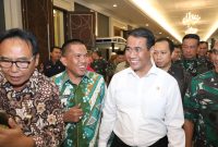 Pj Bupati Bandung Barat, Arsan Latif bersama Mentan RI, Andri Amran Sulaiman (Foto: Istimewa)