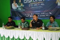 
Dinas Komunikasi, Informatika, Statistik dan Persandian (Diskominfo) Kabupaten Bandung menggelar Festival Diskominfo Bandung Bedas Go Digital di Desa Mandalahaji Kecamatan Pacet Kabupaten Bandung, Kamis (30/11/2023). (Foto: diskominfo)