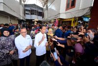 Kunjungan ke Pasar Rogojampi, Kabupaten Banyuwangi, Provinsi Jawa Timur, pada Rabu, 27 Desember 2023. (Foto: BPMI Setpres)

