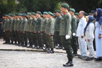 
Pj Gubernur Jawa Barat Bey Machmudin menghadiri upacara peringatan HUT ke-57 Polisi Kehutanan Tahun 2023 di THR. Ir. H. Djuanda, Kabupaten Bandung, Kamis (28/12/2023) (Foto: Adpim Jabar)