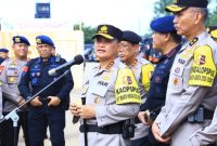 Kepala Baharkam Polri, Komjen Pol Fadil Imran memimpih Apel Gelar Pasukan Pengamanan Pemilu. (Foto: PMJ News)