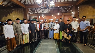 Kepolres Sukabumi usai bersilaturahmi dengan MUI Kabupaten Sukabumi (Foto: Istimewa)