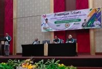 
 KONI Kabupaten Bandung menggelar bimbingan teknis (bimtek) tata kelola keuangan, pengadministrasian dan pelaporan dana hibah di Hotel Sutan Raja SoreangRabu-Kamis (3-4/4/2024). (Foto: maji/dara)
