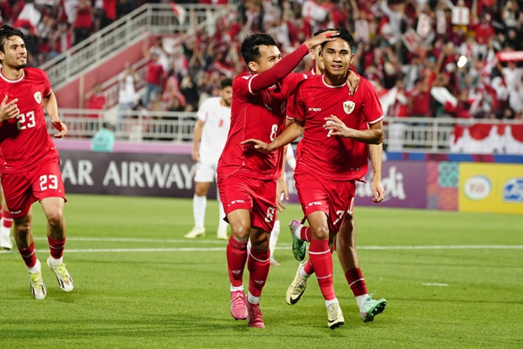 Tim U-23 Indonesia menundukkan Jordania dengan skor 4-1 di Stadion Abdullah bin Khalifa, Doha, Qatar, Minggu (21/4). (Foto: PSSI)

