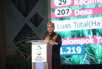 
Bupati Bandung Dadang Supriatna memberikan sambuatan selamat datang pada pembukaan 