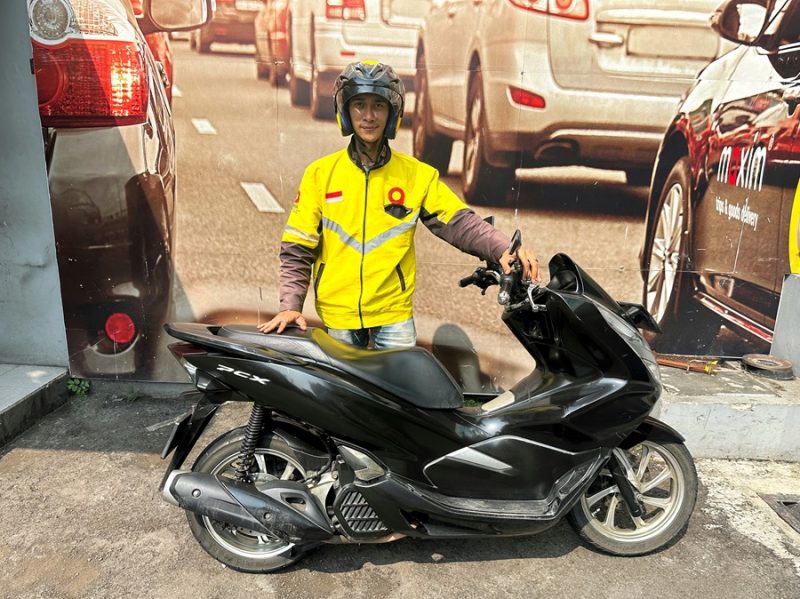 
Aplikasi Transportasi Online Maxim meluncurkan layanan Bike XL untuk perjalanan sepeda motor yang lebih nyaman. (Foto: Ist)
