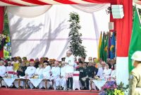 
Upacara Hari Jadi Ke-79 Provinsi Jawa Barat Tahun 2024 di Lapangan Gasibu, Kota Bandung, Senin (19/8/2024).(Foto: Biro Adpim Jabar)
