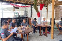 Lapas Garut menggelar Sidang Tim Pengamat Pemasyarakatan (TPP) dalam rangka memenuhi hak warga binaan pemasyarakatan (WBP), berlangsung di pelatanan Cafe Lasgar pada Jumat (20/9/2024)(Foto: Istimewa)
