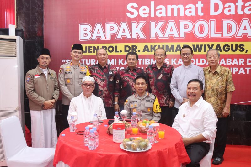 Kapolda Jabar, Irjen Pol DR. Akhmad Wiyagus, S.IK, M.Si, M.M, saat melakukan kunjungan ke wilayah Kabupaten Garut, Jumat (4/10/2024) pagi (Foto: Istimewa)