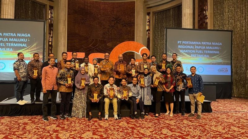 ertamina Patra Niaga Regional Jawa Bagian Barat (JBB) melalui SHAFTHI meraih penghargaan bergengsi ESG  Nusantara dengan peringkat Gold Kalimantan.(Foto: Humas Pertamina)

