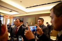 Presiden Prabowo Subianto dalam keterangannya kepada awak media usai pertemuan dengan Menteri Pertahanan Amerika Serikat, Lloyd Austin, Rabu (13/11/2024). (Foto: BPMI Setpres/Aldoni)