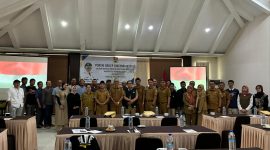 Para peserta FGD usai membahas tentang 5 Sentra IKM (Foto: Istimewa)