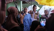 Calon Wakil Bupati Garut nomor urut 02, Putri Karlina, menegaskan tak akan membeda-bedakan pelayanan saat jadi Wakil Bupati Garut (Foto: Istimewa)
