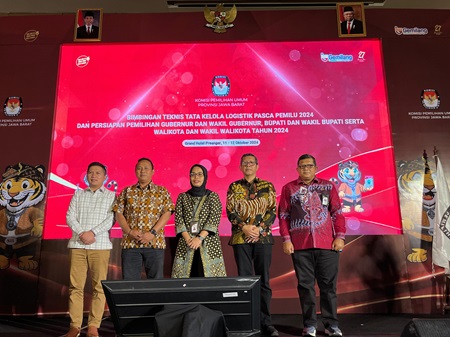 Jawa Barat borong empat penghargaan pada ajang Anugerah Komisi Penyiaran Indonesia 2024 di Auditorium LPP Radio Republik Indonesia, Jakarta, Jumat (8/11/2024).(Foto: biro dokpim)
