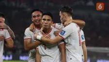 
Pemain Indonesia Marselino Ferdinan merayakan gol pertamanya bersama rekan setimnya di lanjutan kualifikasi asia babak ketiga. (Foto: Liputan6.com)
