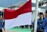 UPT Pemasyarakatan Garut Raya melaksanakan upacara Bendera dalam rangka memperingati Hari Pahlawan di Lapangan Lapas Kelas IIA Garut, Jalan KH. Hasan Arif, Kecamatan Banyurecsmi, Kabupaten Garut, Minggu (10/11/2024)(Foto: Istimewa)