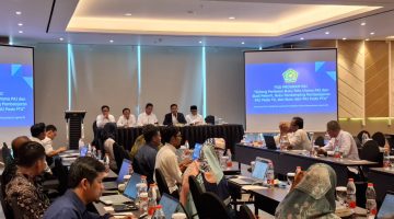 Sidang Penilaian Buku Teks Utama PAI dan Budi Pekerti, Buku Pendamping Pembelajaran PAI pada TK, dan Buku Ajar PAI pada PTU (Foto: Kemenag)