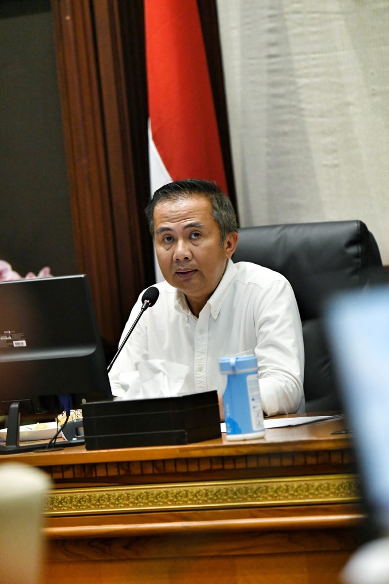 Penjabat Gubernur Jawa Barat, Bey Machmudin (Foto: dok/dara)

