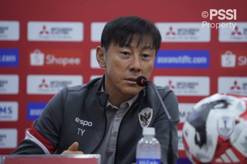 Pelatih Timnas Idonesia Shin Tae-yong menghadiri konferensi pers WIB. (Foto: pssi)

