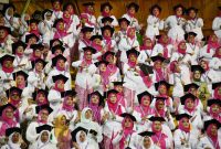 
Wisuda Sekolah Perempuan Jawa Barat Tahun 2024 di Sport Jabar Arcamanik, Kota Bandung, Selasa (24/12/2024).(Foto: Biro Adpim Jabar)