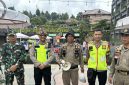 Anggota Polsek Pasirwangi, Polres Garut, bersama TNI melakukan kegiayan pengamanan dan patroli di Objek Wisata Darajat, Kecamatan Pasirwangi, Kabupaten Garut, Sabtu (21/12/2024)(Foto: Istimewa)