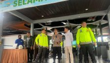 Wakapolres Garut, Kompol Dhomi Erwanto, bersama sejumlah PJU Polres Garut melakukan pengecekan terhadap sejumlah tempat wisata dan jalur lalu lintas di wilayah Garut, Senin (27/1/2025)(Foto: Istimewa)
