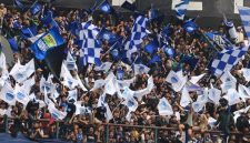 Bobotoh Persib terkena larangan untuk tidak datang ke
Stadion Kapten I Wayan Dipta, Gianyar, Bali, saat Persib bertandang melawan
Bali United pada laga tunda pekan ke-12 Liga 1 2024/25, Selasa (7/1/2025).(Foto: republik bobotoh)

