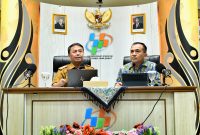 

Sekretaris Daerah Provinsi Jawa Barat Herman Suryatman menghadiri penyampaian Rilis Berita Resmi Statistik Badan Pusat Statistik Jabar di aula kantor BPS Provinsi Jawa Barat di Kota Bandung, Senin (3/2/2025).(Foto: Biro Adpim Jabar)

