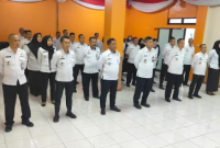 Jajaran Lapas Garut mengikuti apel secara virtual
bertempat di Aula Lapas Garut, Jalan KH.Hasan Arif, Kecamatan Banyuresmi, Kabupaten Garut, Senin (3/2/2025)(Foto: Istimewa)